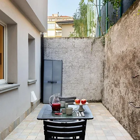 Bilocale Con Spazio Esterno Con Stazione 5' *