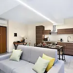 Bilocale Con Spazio Esterno Con Stazione 5' * Bergamo