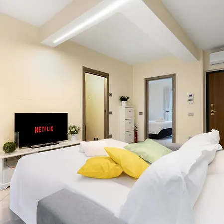 公寓 Bilocale Con Spazio Esterno Con Stazione 5' 贝尔加莫