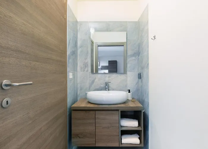 Bilocale Con Spazio Esterno Con Stazione 5' Lägenhet Bergamo